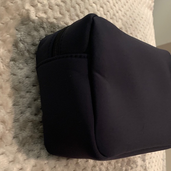 Dior Navy Blue Toiletry Bag - Picture 8 of 10